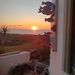 Casa vacanze Sunlight Cave Agrilia Thirasia