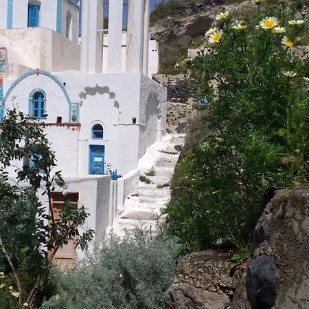 Sunlight Cave Agrilia Hébergement de vacances