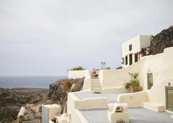 Sunlight Cave Agrilia *