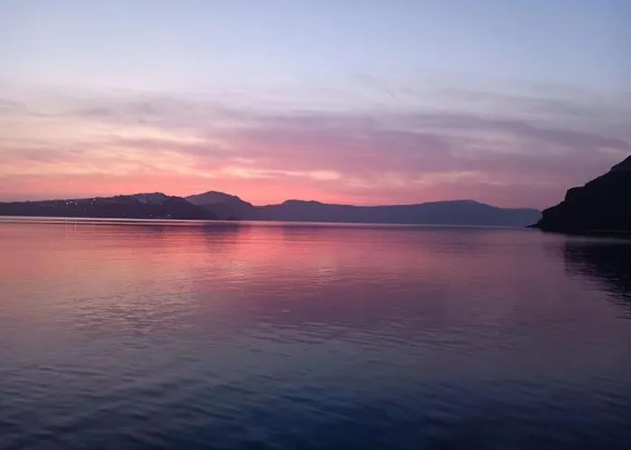 Sunlight Cave Agrilia *