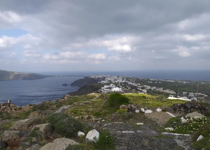 Sunlight Cave Agrilia