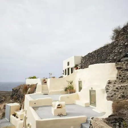 Sunlight Cave Agrilia Holiday home *