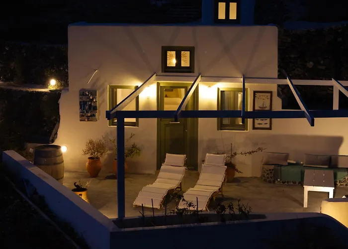 Sunlight Cave Agrilia * Thirasia